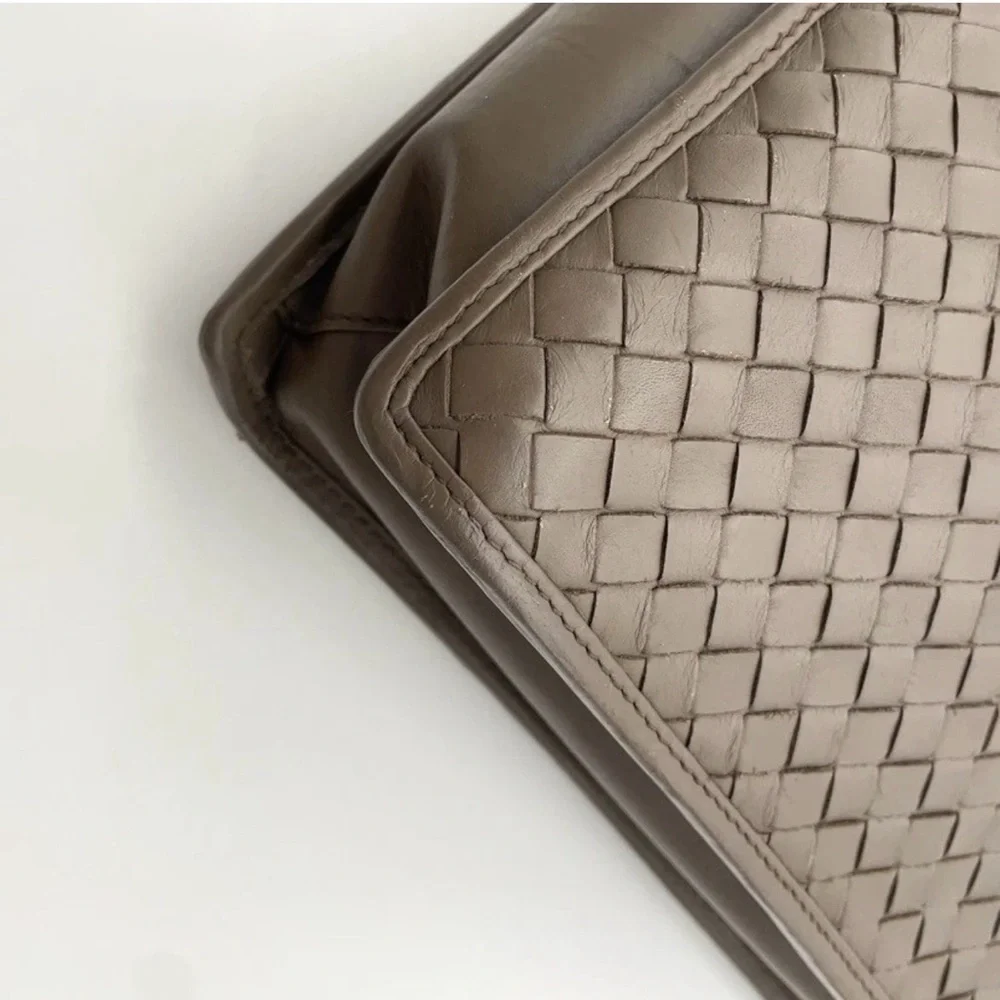 BOTTEGA VENETA Unisex Sophisticated Intrecciato Grey Woven Leather Briefcase